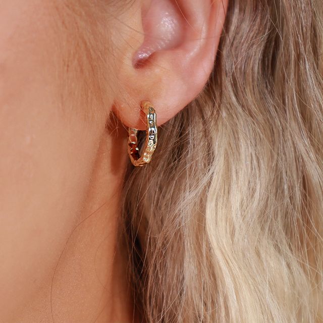 Stellar Huggie Hoops 